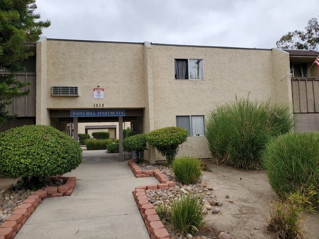 Building Photo - Daisy Hills Apartments