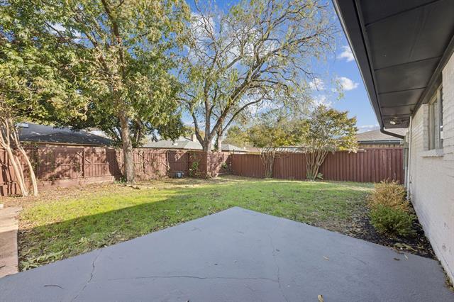 Building Photo - 2413 Bluffton Dr