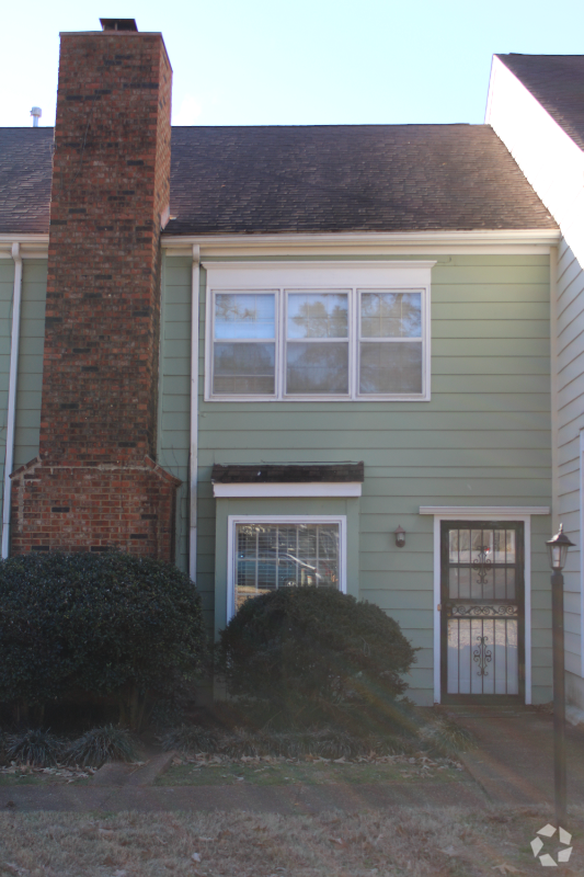 Building Photo - 5422 Gatehouse Dr