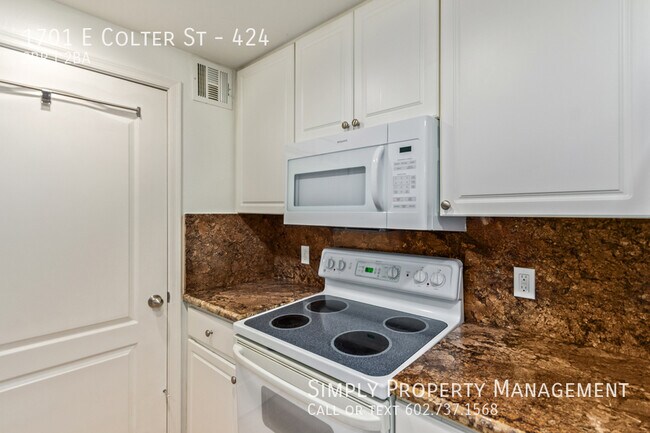 Building Photo - 1701 E Colter St