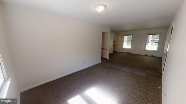 Building Photo - 3842 Stoneybrook Rd