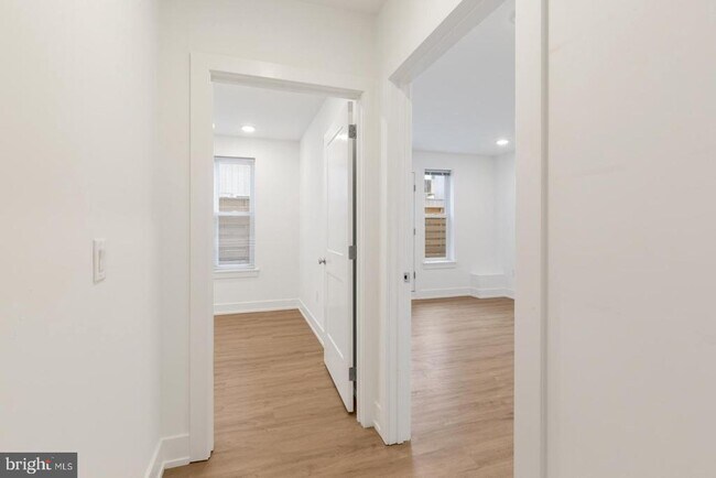 Building Photo - 1335 N Marston St