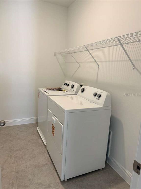 Building Photo - 2184 Axel St