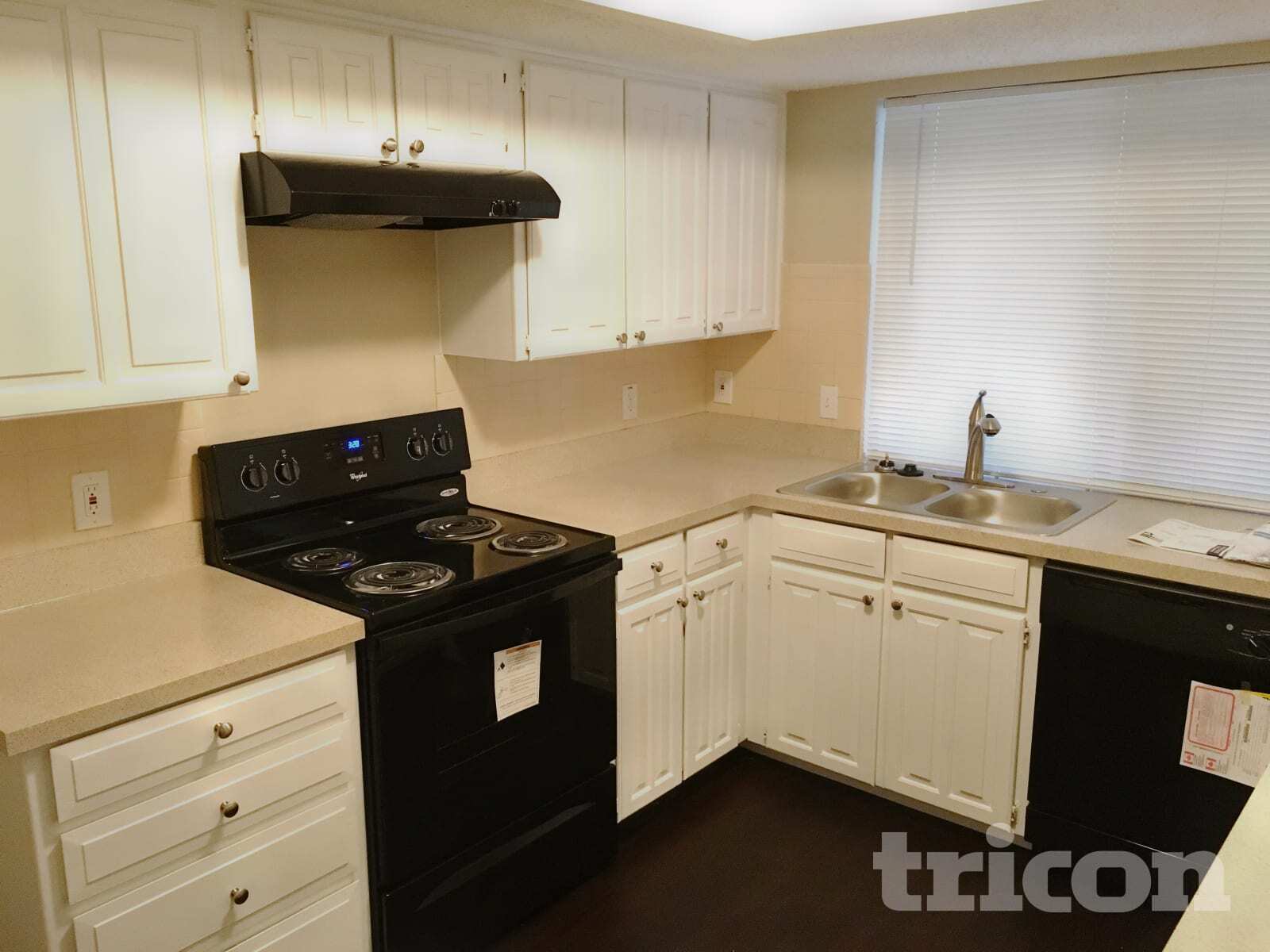 Building Photo - 3804 Firethorn Dr