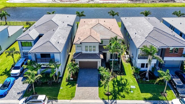 Building Photo - 9362 Tulip Leaf Ct