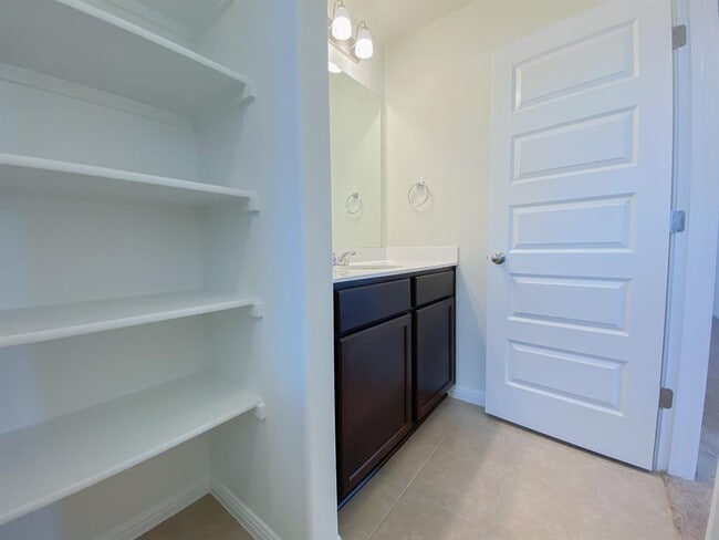 Building Photo - 12010 Corsicana Trl