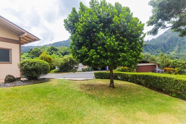 Building Photo - Kaneohe Woods – 3BR/2.5BA home with Mounta...