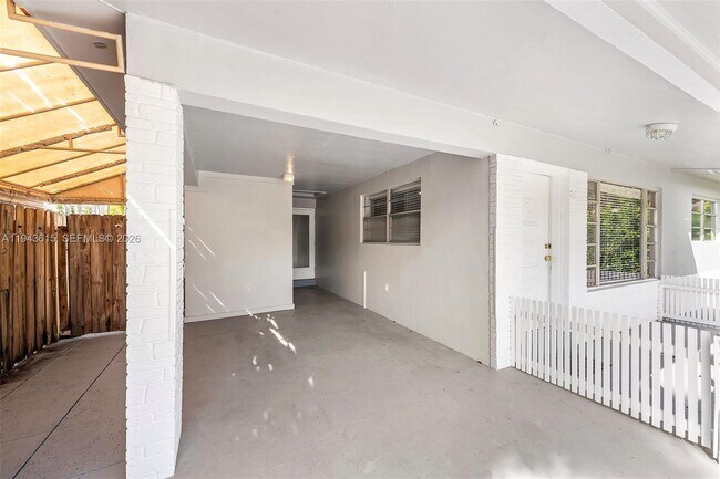 Building Photo - 81 NE 47th St