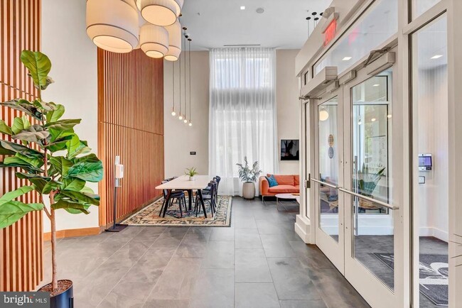 Building Photo - 6803 Cameron Dr NW