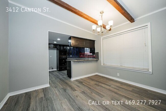 Building Photo - 3412 Canton St