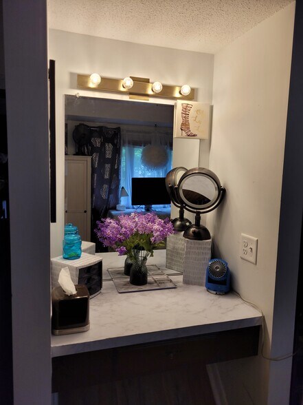 Building Photo - 70 Twilight Ln