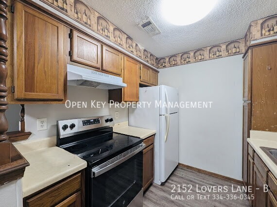 Building Photo - 2152 Lovers Ln