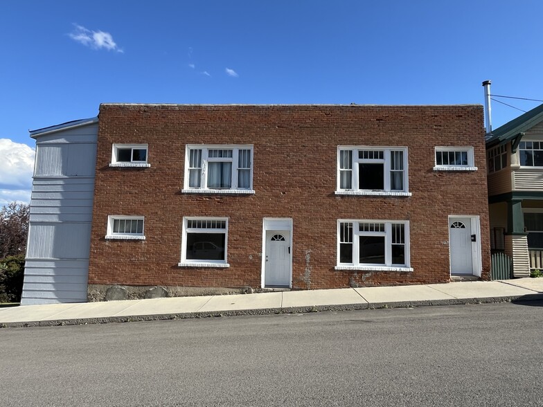 Building Photo - 1126 W Woolman St
