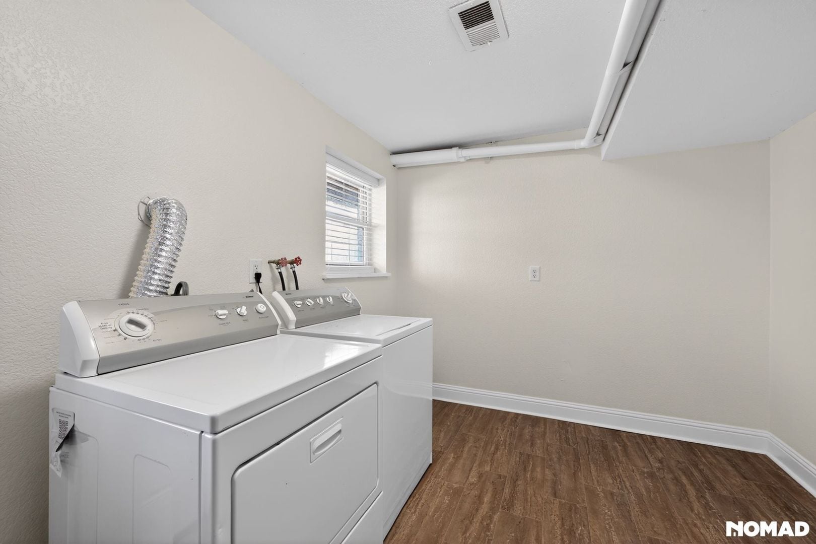 Building Photo - 406 S Uvalda St