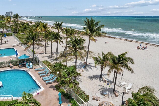 Building Photo - 1010 S Ocean Blvd