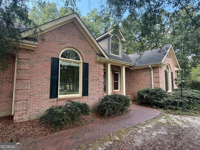 Primary Photo - 307 Centennial Rd