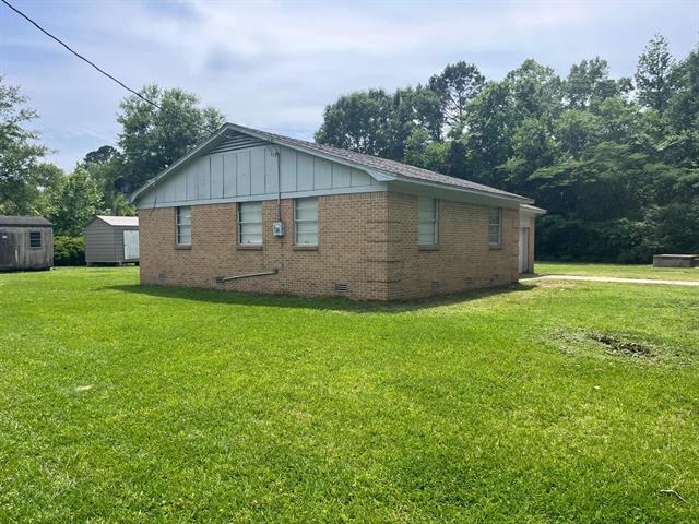 Building Photo - 2125 Dewey St