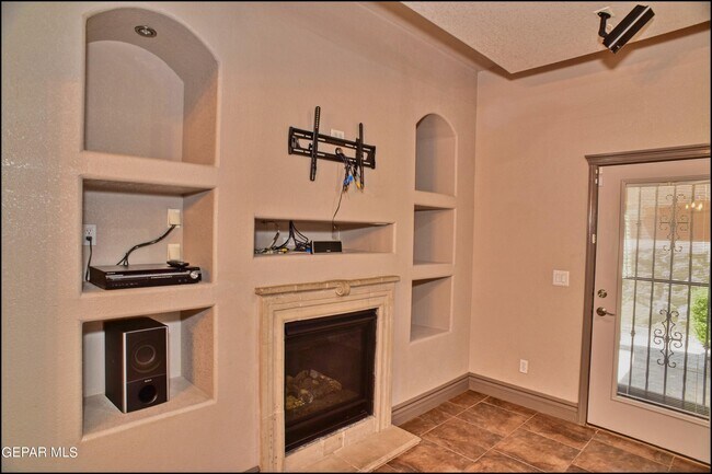 Building Photo - 14420 Misty Point Ct