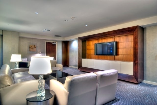 Building Photo - 13700 Marina Pointe Dr