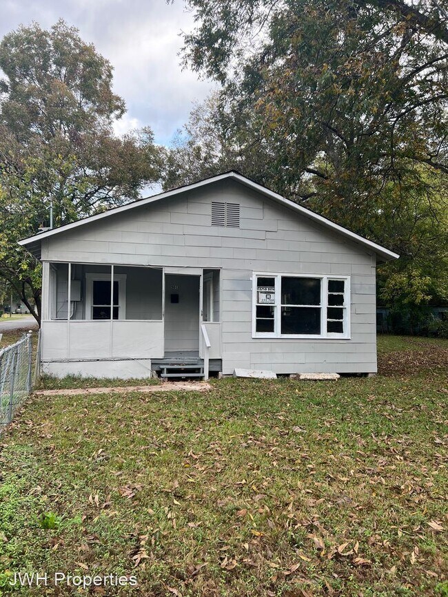 Building Photo - 4 br, 2 bath House - 501 Montgomery St