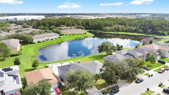 Building Photo - 531 Flower Fields Ln