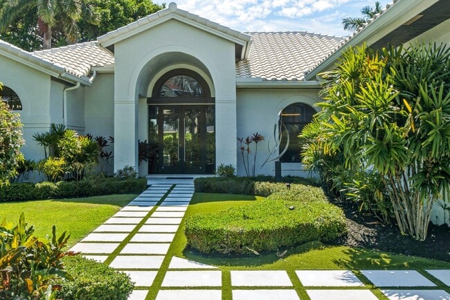 Building Photo - 10720 Ave of the PGA