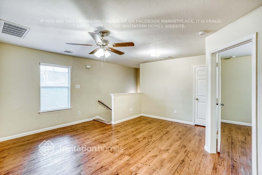 Building Photo - 18746 Dennington Dr