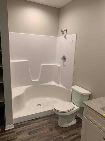 Building Photo - 715 S Pecan St