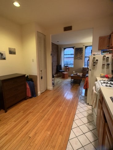 Building Photo - 245 East 77th Street