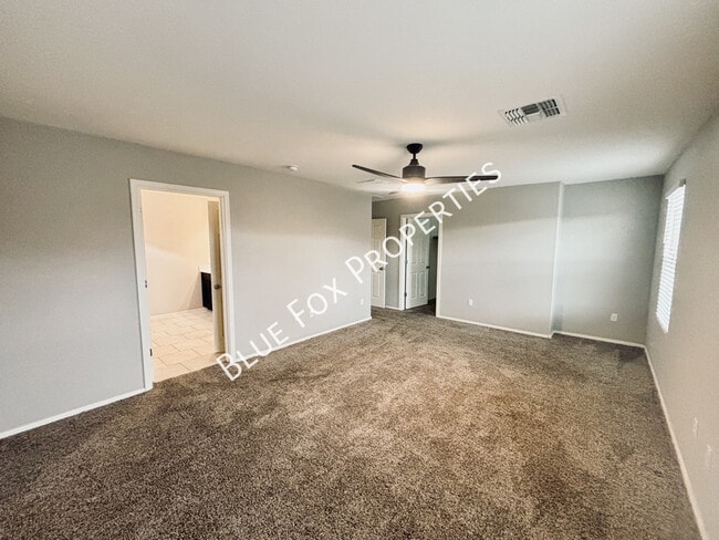 Building Photo - 6524 S Calle Diablo Dr