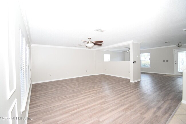 Building Photo - 1210 Dawn Creek Ct