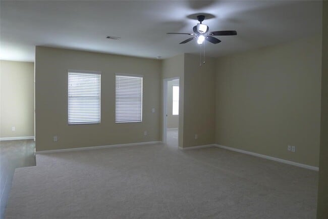 Building Photo - 1025 Blue Beech Ln