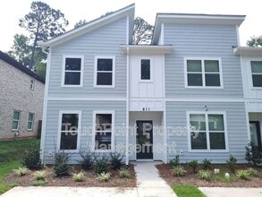 Building Photo - 811 Justice Ave