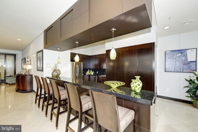 Building Photo - 12001 Market St