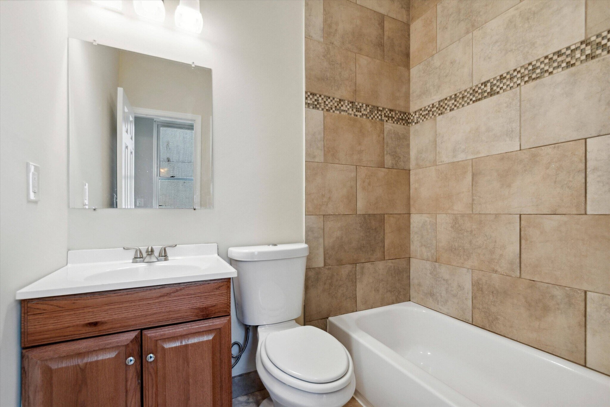 Building Photo - 1906 N 18th St