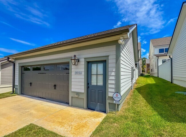 Building Photo - 3026 Gentilly St