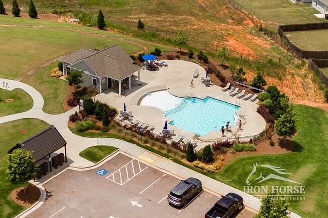 Building Photo - 388 Mccall Wy