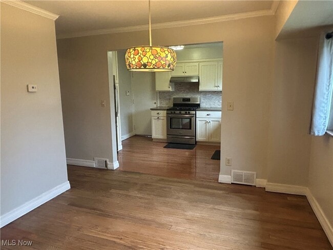 Building Photo - 2677 W Ridgewood Cir