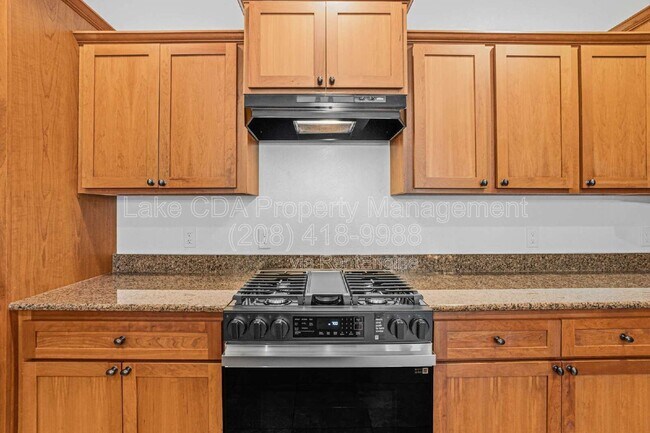 Building Photo - 4505 Greenchain Loop