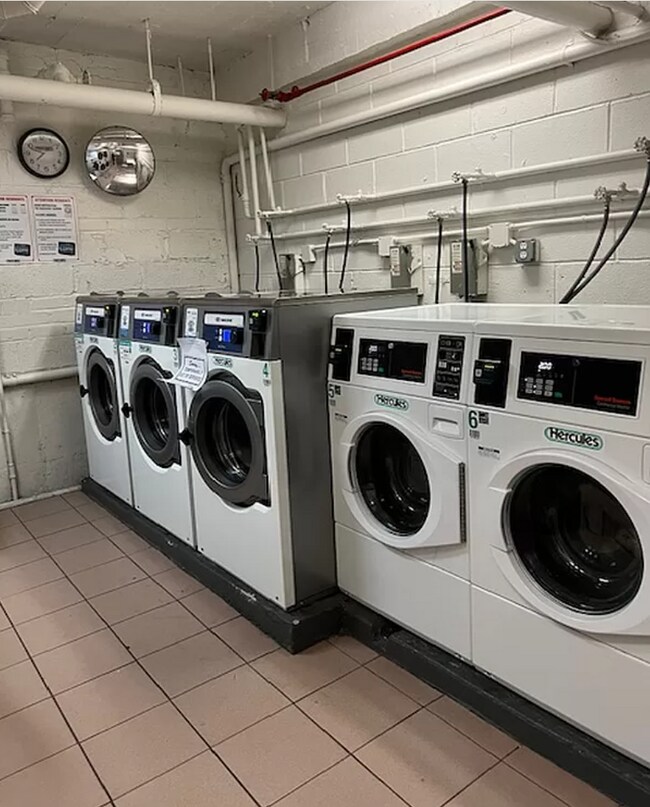 Building Photo - 5710 Junction Blvd