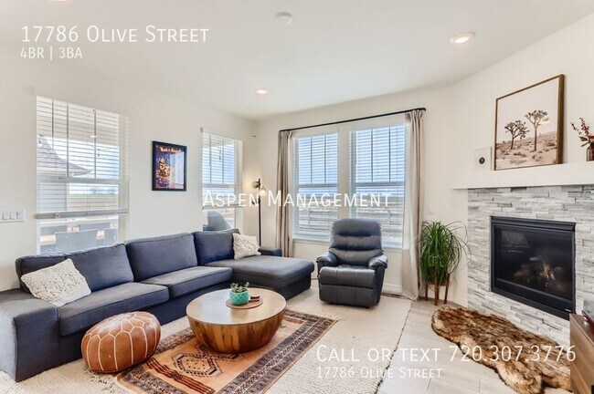 Building Photo - Bright and spacious 4BR, 3BA! Great location!