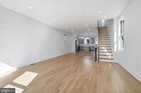 Building Photo - 222 Hermitage St