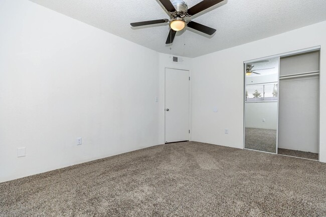 Interior Photo - Palisade Park Aparments