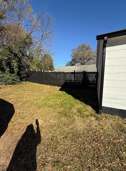 Building Photo - 20 Burgess Ave