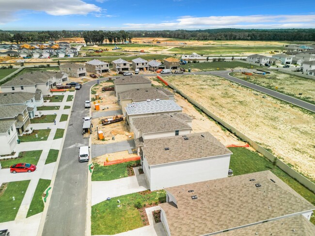 Building Photo - NEW HOME: 5/3: OCALA CROSSINGS SOUTH