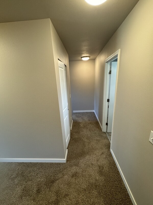 Building Photo - 2167 Siddle Loop