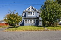 Building Photo - 182 Narragansett Blvd