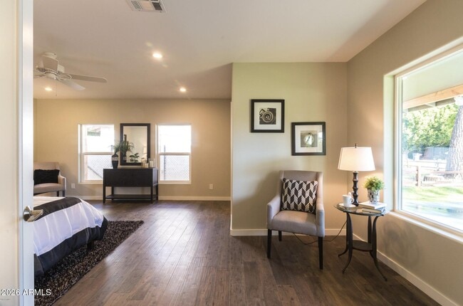 Building Photo - 2026 S El Camino Dr