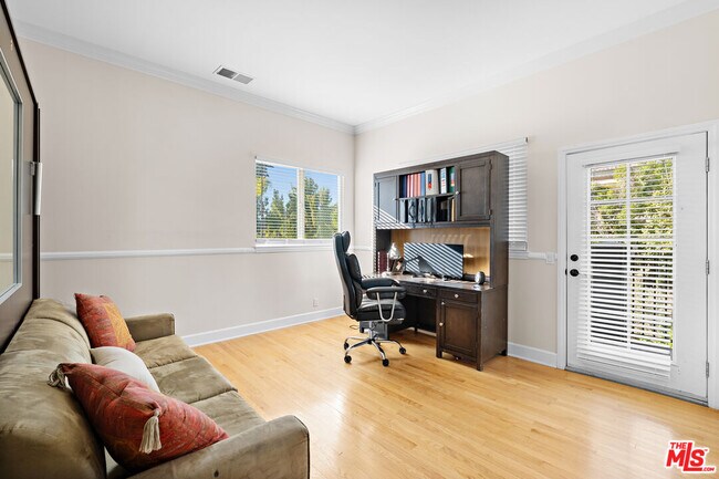 Building Photo - 2428 Oak Canyon Pl