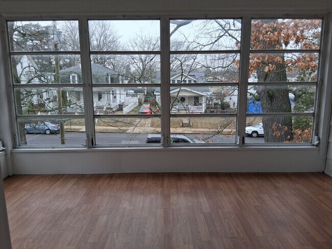 Building Photo - 239 Atlantic St